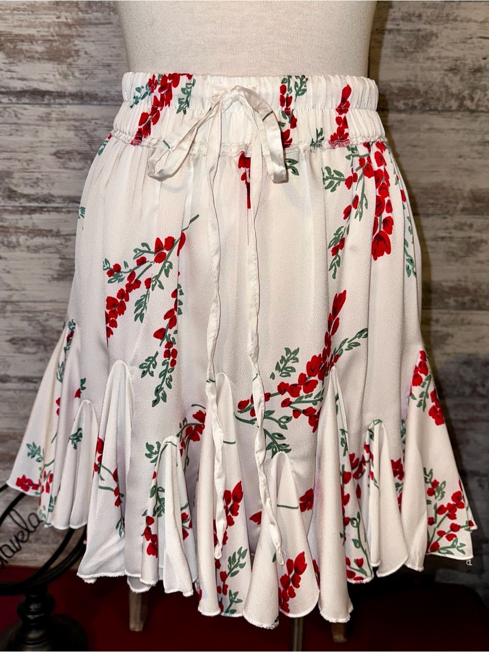 Selfie Leslie White Floral Tie-Front Ruffle Mini Skirt
